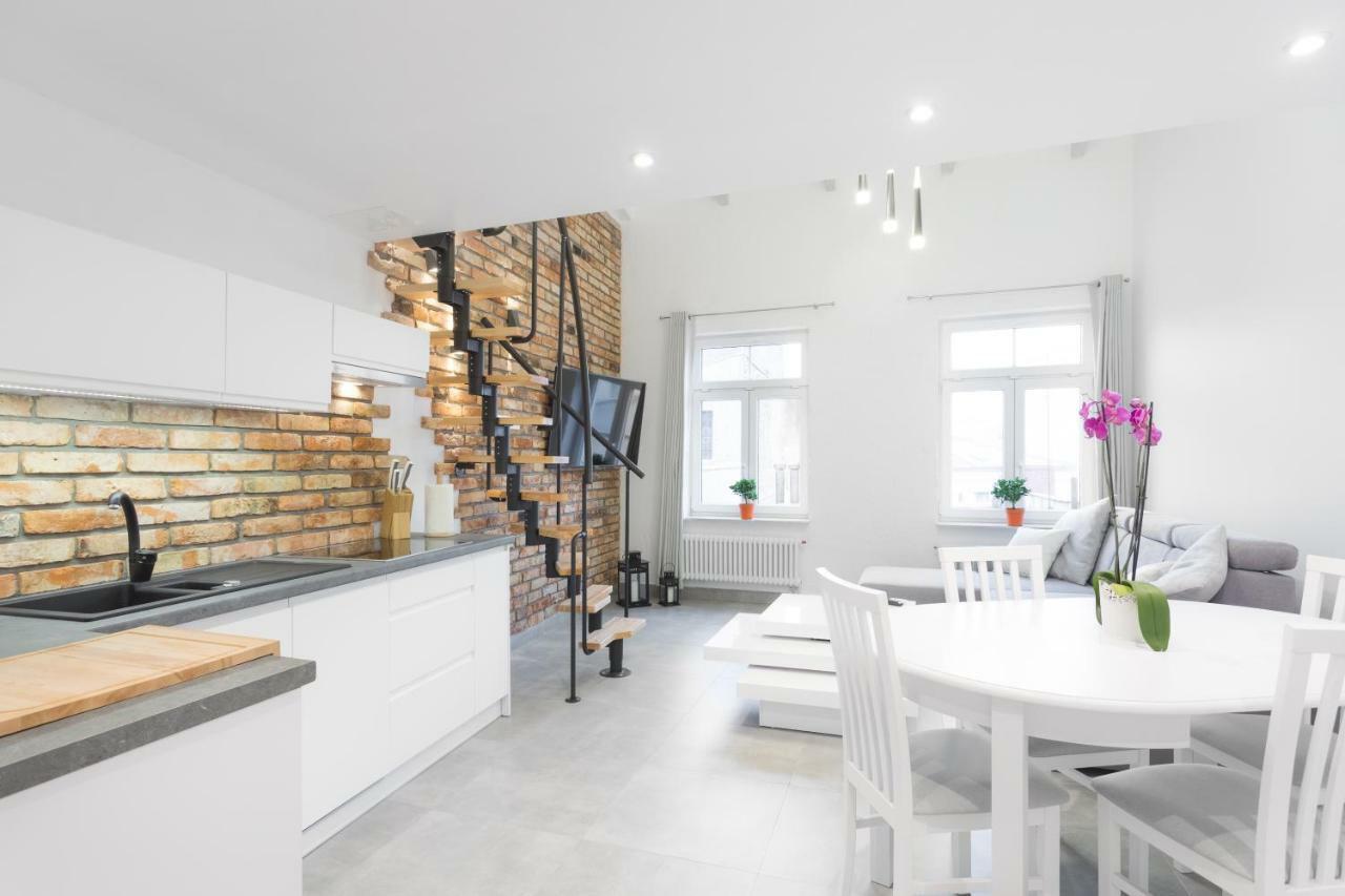 Wuchta Wiary Apartment بوزنان المظهر الخارجي الصورة